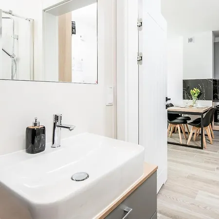 5d Fredry 2/36 Apartament *