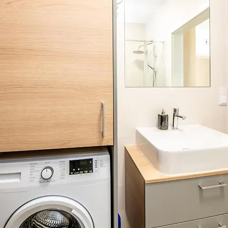 5d Fredry 2/36 Lejlighed *