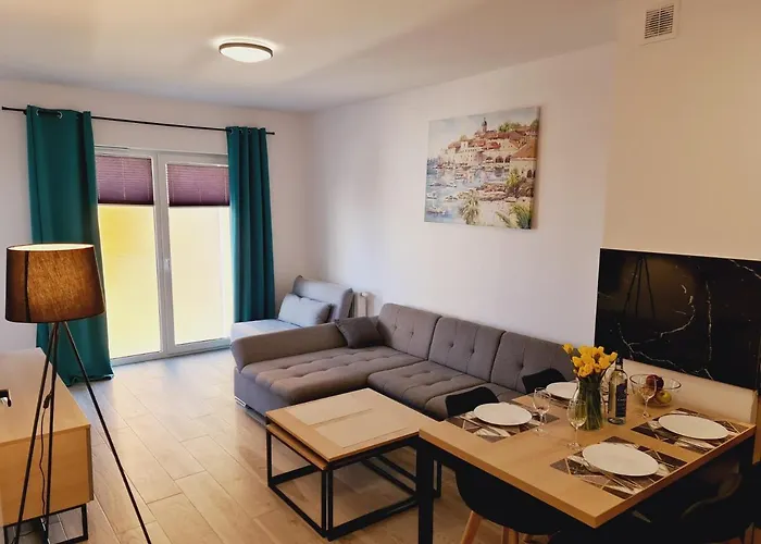 5d Fredry 2/36 Apartament *